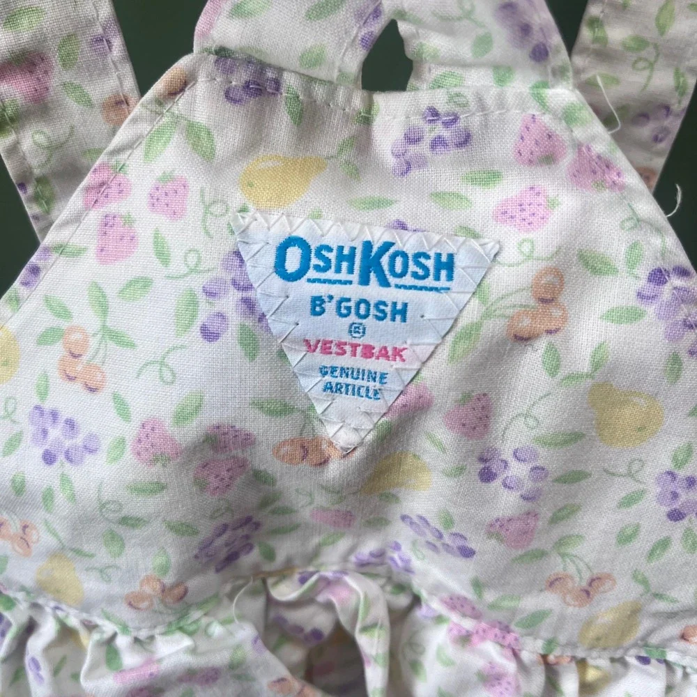 Rare Vintage OshKosh Bgosh Girls‎ 3T Fruit Print Ruffle Vestbak Shortalls  USA